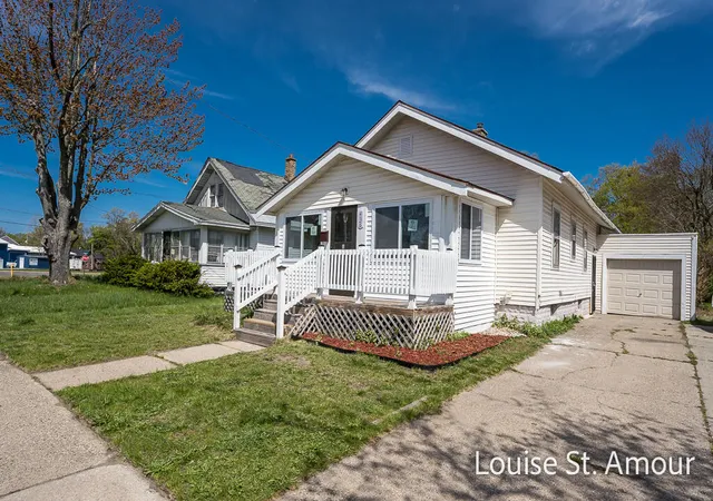 Homes for sale in Muskegon City Muskegon, MI | 436 Catawba Ave, Muskegon City Muskegon, MI 49442 | MLS# 71025062642