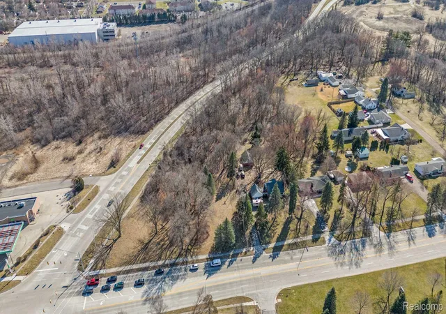 Photo 3 of Land for sale at 405 W Walton Blvd, Pontiac, MI 48340 | MLS# 20251062036 | Listing updated on 2026-01-01
