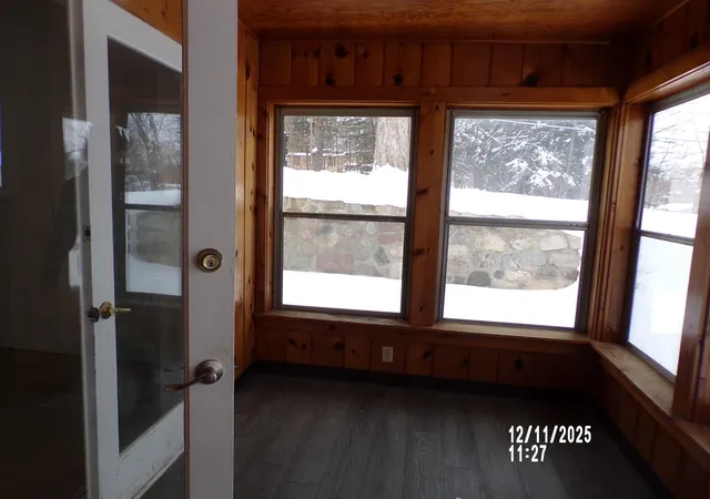 Photo 3 of Single family home for sale at 305 W Pine St, Big Rapids, MI 49307 | MLS# 72025063006 | Listing updated on 2026-07-22