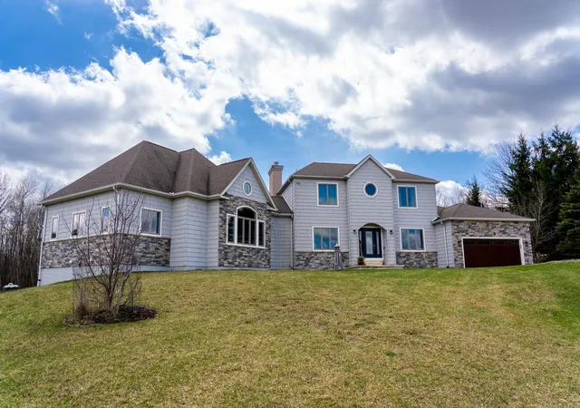 Single family home for sale at 3195 S Rolland Rd, Remus, MI 49340 | MLS# 79080064600