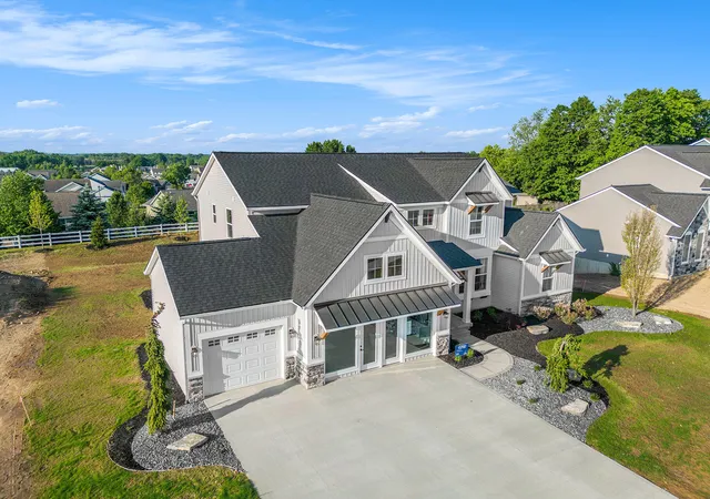 4th image of 1760 Julienne Ct Sw, Byron Center, MI 49315 | MLS# 65026000299