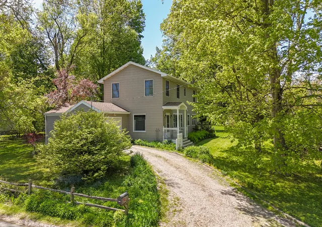 2nd image of 61100 Quinnesec Rd, Cassopolis, MI 49031 | MLS# 69026000364