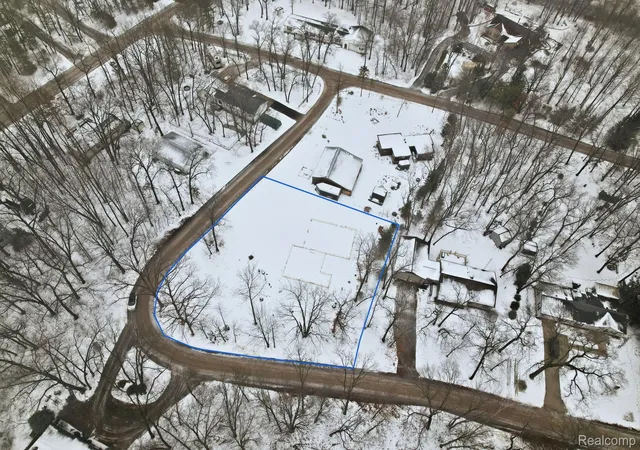 3rd image of 4081 Captains Dr, Caseville, MI 48725 | MLS# 20261000666