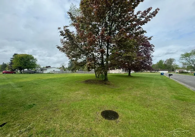 Photo 3 of Land for sale at 3425 Bramble Dr, Saginaw, MI 48603 | MLS# 61050196905 | Listing updated on 2026-02-04