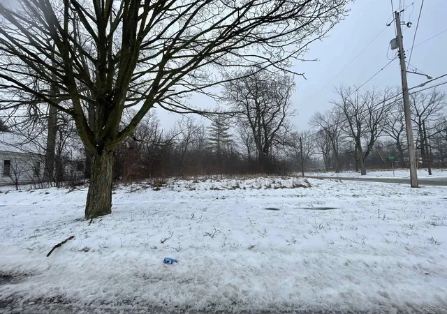 Photo 2 of Land for sale at 2310 Wilkins St, Saginaw, MI 48601 | MLS# 61050196958 | Listing updated on 2026-08-03