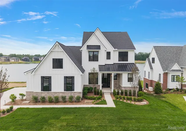 Photo 1 of Single family home for sale at 2691 Crystal Lake Dr, Commerce Township, MI 48382 | MLS# 20261000976 | Listing updated on 2026-09-09