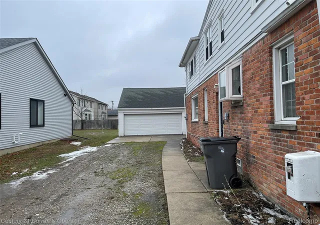 3rd image of 23443 Donaldson St, Clinton Township, MI 48035 | MLS# 20261001143