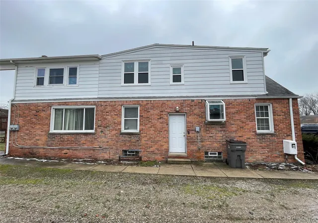 4th image of 23443 Donaldson St, Clinton Township, MI 48035 | MLS# 20261001143