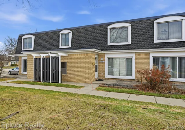 Condominium at 29792 City Ctr Dr #2, Warren, MI 48093 | MLS# 20261001307 |  | Sold on 2026-02-12