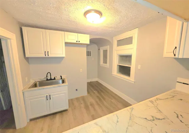 4th image of 15384 Kentucky St, Detroit, MI 48238 | MLS# 20261001328