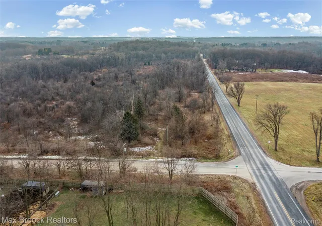13th image of 5024 E Joy Rd, Ann Arbor, MI 48105 | MLS# 20261001647