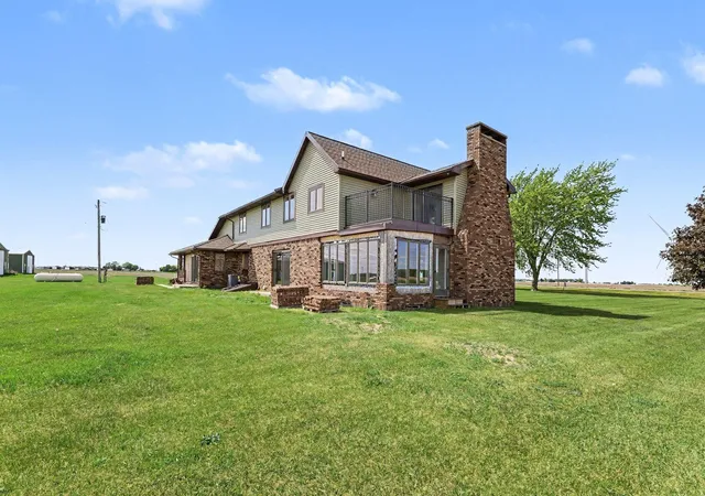2nd image of 6386 E Washington, Ithaca, MI 48847 | MLS# 79080064721