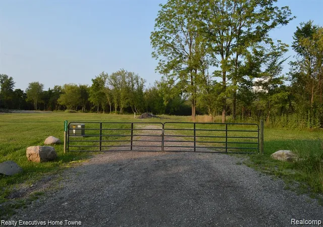 Homes for sale in Chesterfield, MI | 54620 Washington, Chesterfield, MI 48047 | MLS# 20261001762