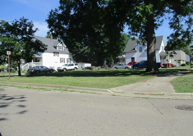 Photo 3 of Land for sale at 427 E Downie St, Alma, MI 48801 | MLS# 79080064741 | Listing updated on 2026-07-29