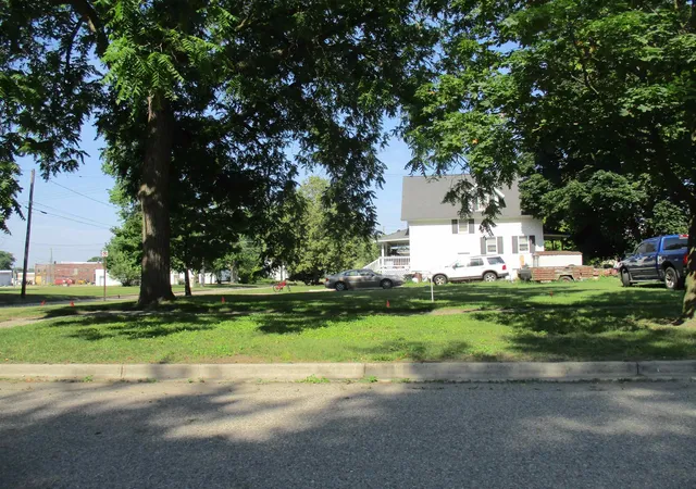 7th image of 427 E Downie St, Alma, MI 48801 | MLS# 79080064741