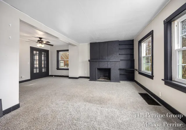 Photo 4 of Multi family home for sale at 122 Brookview St, Kalamazoo, MI 49048 | MLS# 65026001181 | Listing updated on 2026-06-23