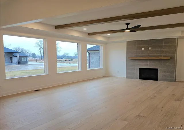 5th image of 50829 Mistwood Dr, Macomb, MI 48042 | MLS# 20261001931
