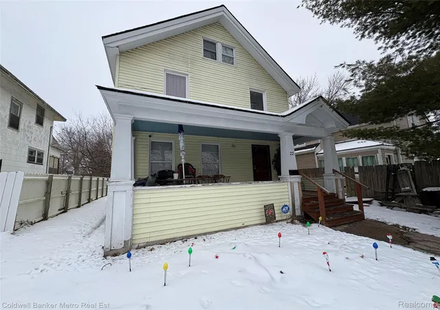 Single family home for sale at 22 Steinbaugh Ct, Pontiac, MI 48341 | MLS# 20261001997