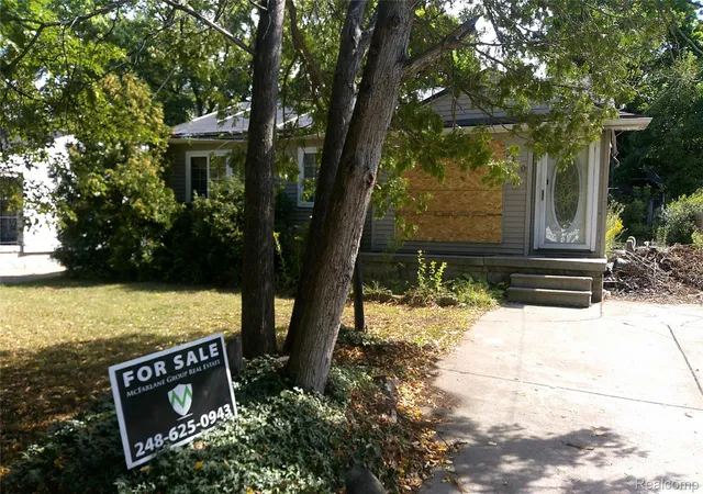 Photo 1 of Single family home for sale at 3710 Kellar Ave, Flint, MI 48504 | MLS# 20261002147 | Listing updated on 2026-09-15