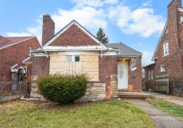Photo 1 of Single family home for sale at 11137 E Outer Dr, Detroit, MI 48224 | MLS# 20261002573 | Listing updated on 2026-09-10