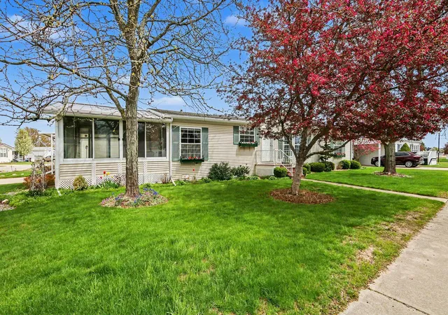 19th image of 1330 Windridge Ln, Fremont, MI 49412 | MLS# 72026001656