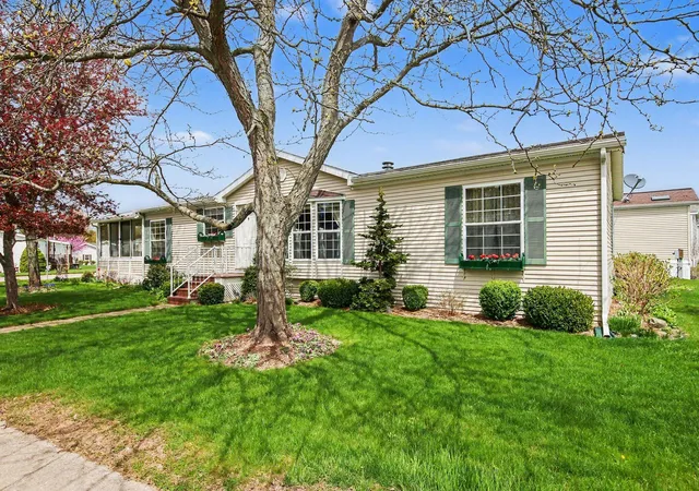 2nd image of 1330 Windridge Ln, Fremont, MI 49412 | MLS# 72026001656
