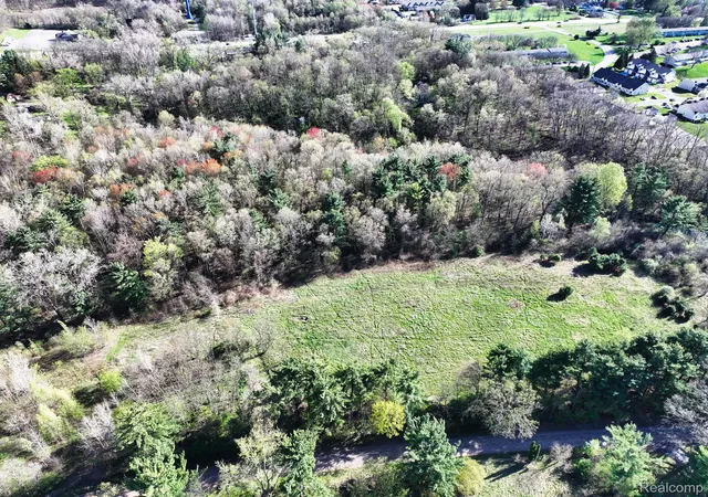 Photo 2 of Land for sale at 5920 Pleasant Valley Rd, Brighton, MI 48116 | MLS# 20261002875 | Listing updated on 2026-08-05
