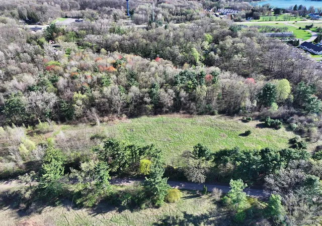 Photo 3 of Land for sale at 5920 Pleasant Valley Rd, Brighton, MI 48116 | MLS# 20261002875 | Listing updated on 2026-08-05