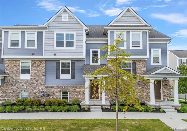 2nd image of 4953 Treeside Ln, Troy, MI 48098 | MLS# 20261003104