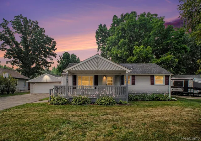 2nd image of 5104 Esta Dr, Flint, MI 48506 | MLS# 20261003314