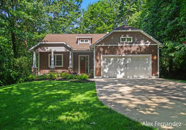 Photo 3 of Single family home for sale at 6288 Hawthorne Ct, Saugatuck, MI 49453 | MLS# 71026001961 | Listing updated on 2026-10-05