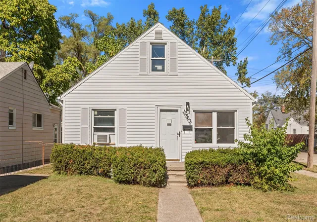 Photo 1 of Single family home for sale at 12863 Couwlier Ave, Warren, MI 48089 | MLS# 20261003937 | Listing updated on 2026-09-14