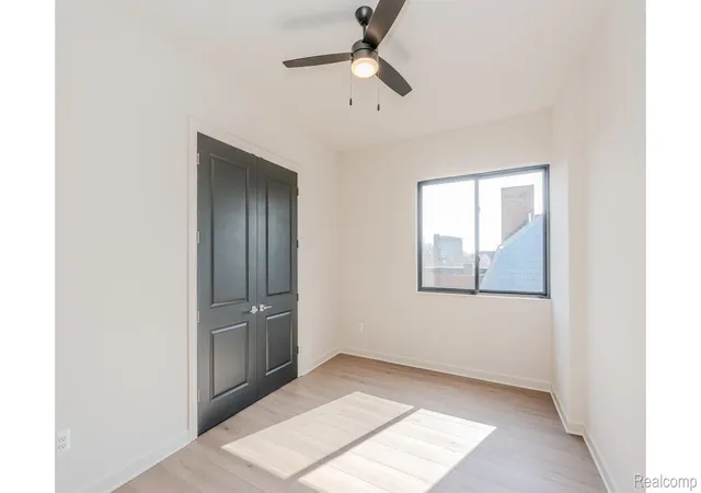 Listing Photo 2 - Condo for sale in building located at 4130 Trumbull St, Detroit, MI 48208 - Unit #6