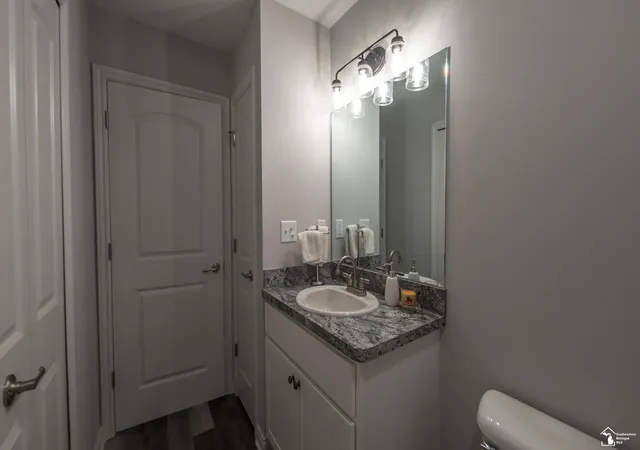 5th image of 4103 Rosalia Dr, Monroe, MI 48161