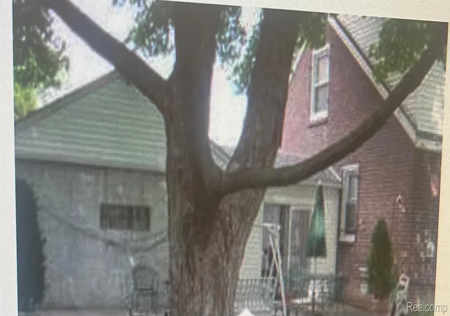 Photo 16 of Single family home for sale at 13731 Castleton St, Detroit, MI 48227 | MLS# 20261004119 | Listing updated on 2026-07-24