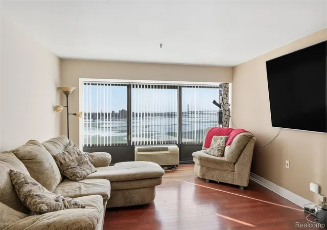 Photo 1 of Condo for sale at 1001 W Jefferson Ave #12I, Detroit, MI 48226 | MLS# 20261004299 | Listing updated on 2026-08-31