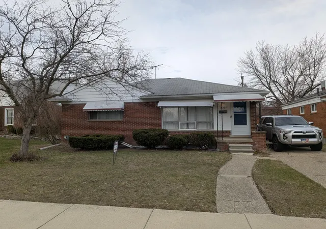 Homes for sale in Eastpointe, MI | 18429 Stephens Rd, Eastpointe, MI 48021 | MLS# 81026002579