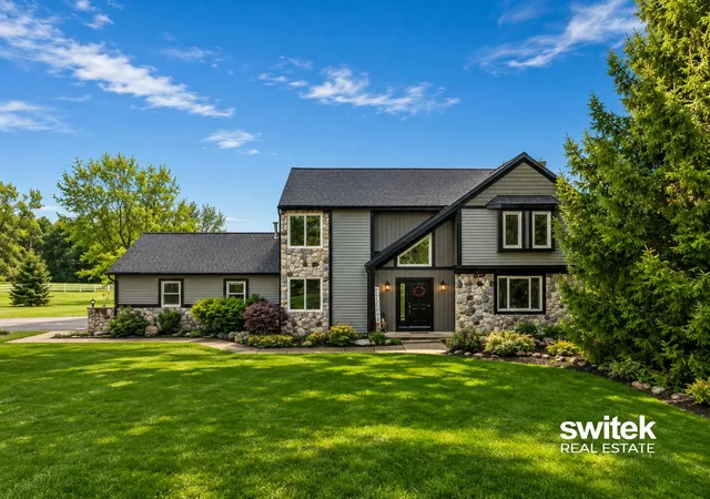 2nd image of 9750 Meadow Vly Se, Caledonia, MI 49316 | MLS# 65026002583