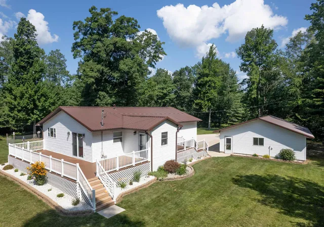 1st image of 6622 Walton Rd, Kingsley, MI 49649 | MLS# 78080065006