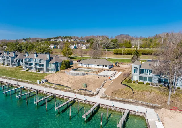 Photo 5 of Condo for sale at 762 N Waypoint Cir, Suttons Bay Township Leelanau, MI 49682 | MLS# 78080065008 | Listing updated on 2026-07-27