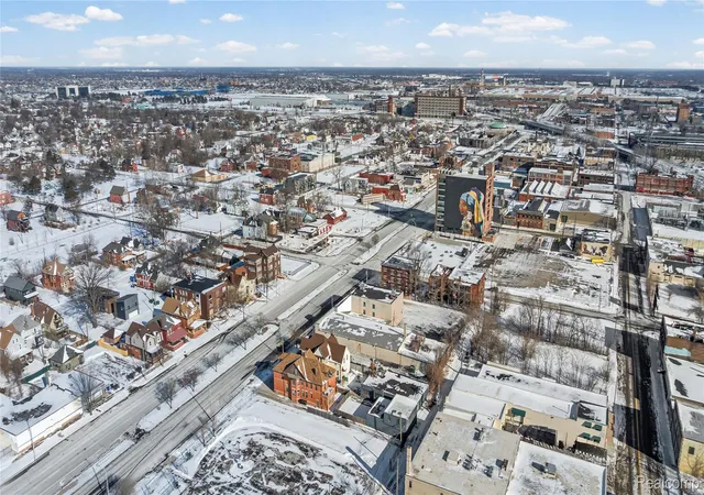 2nd image of 3003 E Grand Blvd, Detroit, MI 48202 | MLS# 20261005272