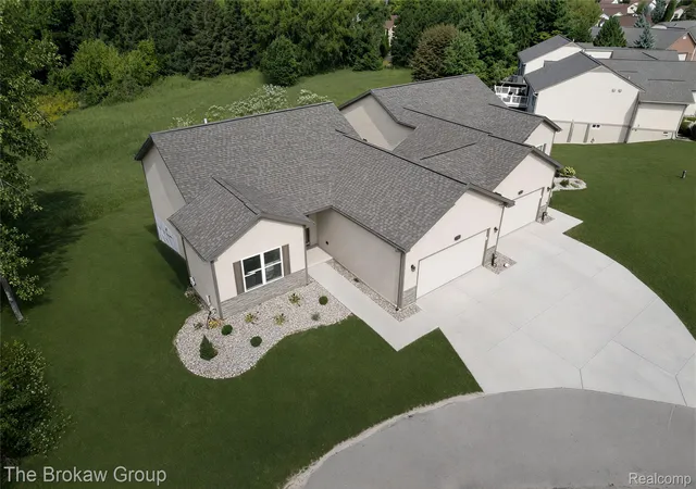 Photo 2 of Condo for sale at 3365 Meadowridge Ct, Richfield Township Genesee, MI 48423 | MLS# 20261005396 | Listing updated on 2026-09-10