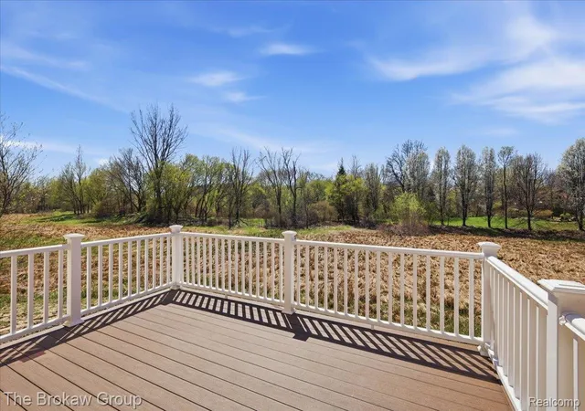 5th image of 3365 Meadowridge Ct, Richfield Township Genesee, MI 48423 | MLS# 20261005396