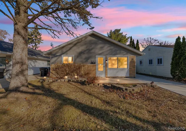 Photo 1 of Sale Pending at 8029 Roosevelt St, Taylor, MI 48180 | MLS# 20261005508 | Listing updated on 2026-07-07