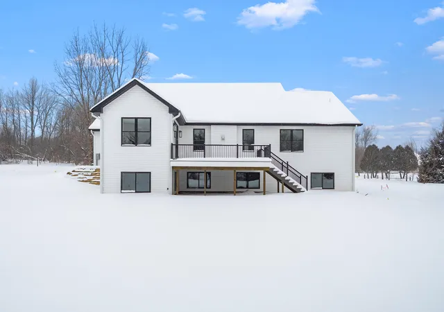 32nd image of 5453 Turkey Run Dr, Kalamazoo, MI 49004 | MLS# 66026003190