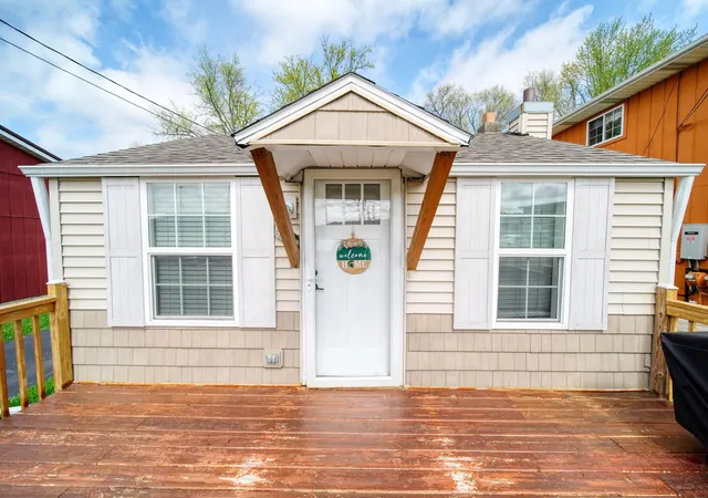 1st image of 4026 Donnely Rd, Jackson, MI 49201 | MLS# 55026003249