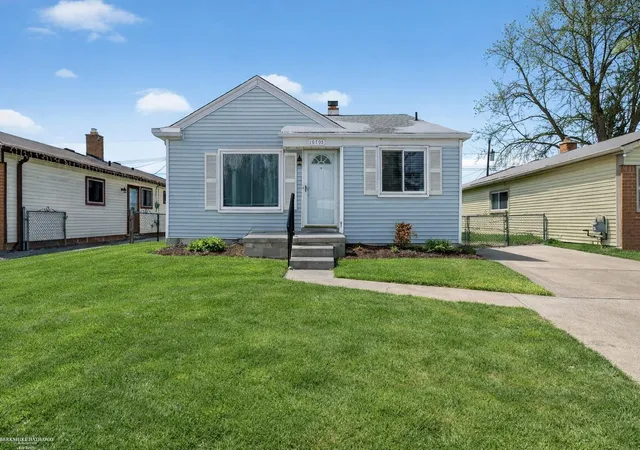37th image of 19795 Macel St, Roseville, MI 48066 | MLS# 58050198582