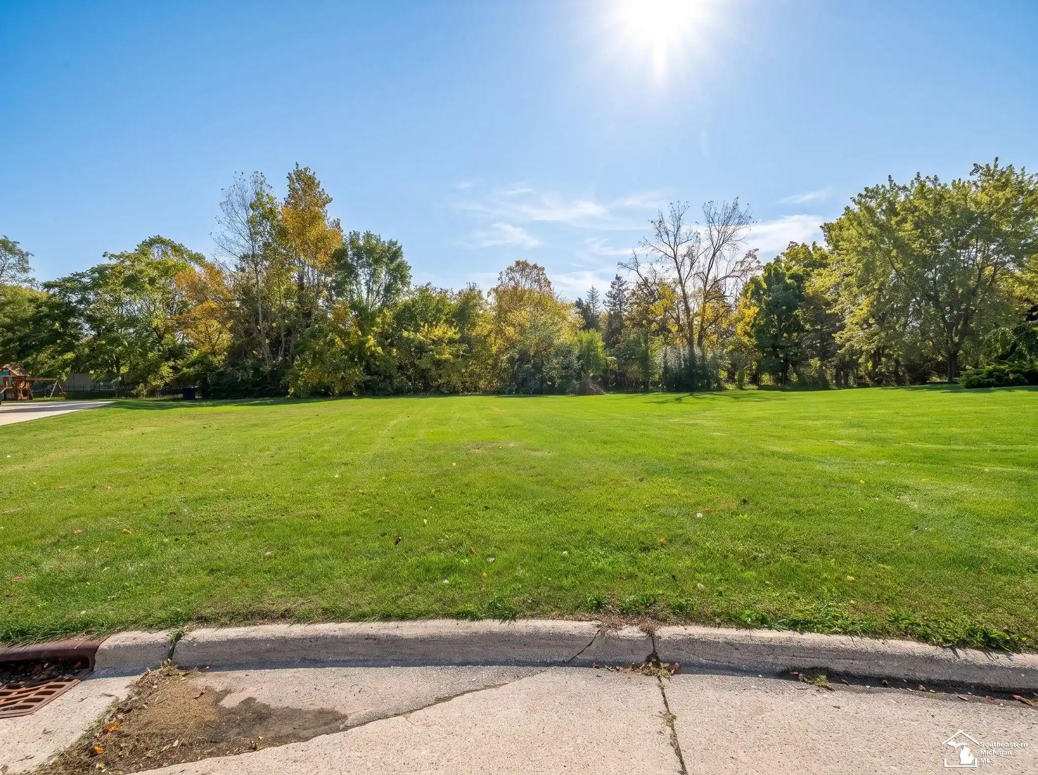 Land for sale at 714 Bethpage Ct, Monroe, MI 48162 | MLS# 57050198583