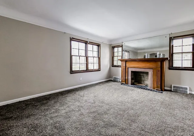 Photo 3 of Single family home for sale at 18242 Mendota St, Detroit, MI 48221 | MLS# 20261006570 | Listing updated on 2026-09-15