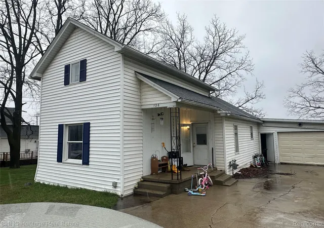 Homes for sale in Morrice, MI | 126 W Mason, Morrice, MI 48857 | MLS# 20261006600